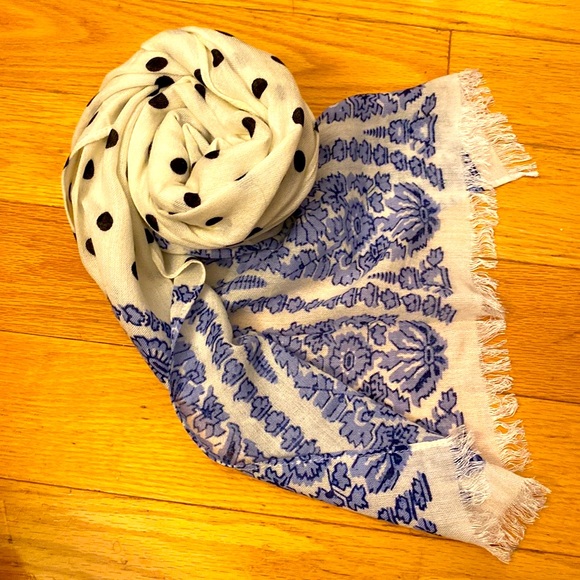 NWT J.Crew Wool Blend Scarf in Polka Dot & Paisley Print - Picture 2 of 4
